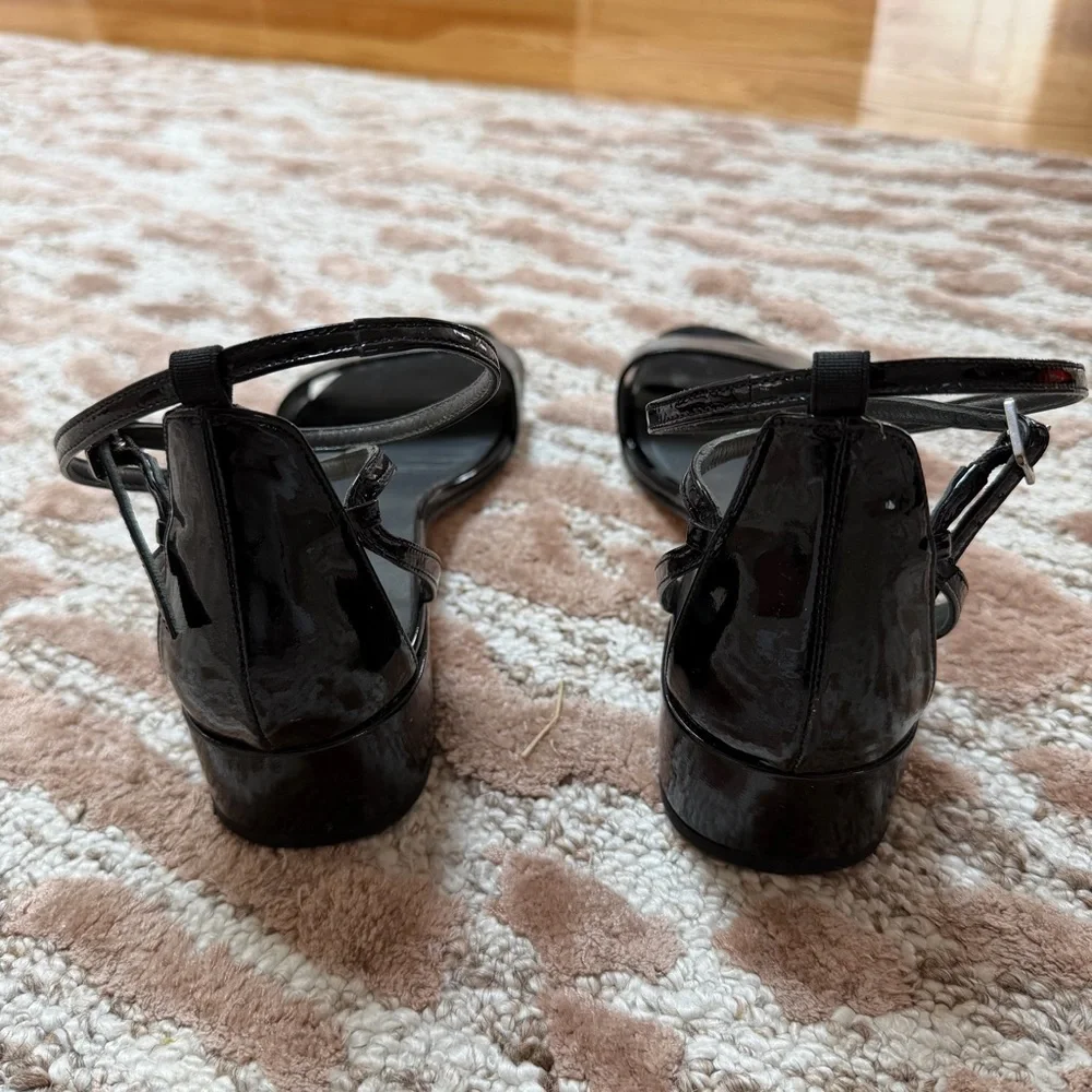 Stuart Weitzman Black Patent Low Block Heel Pumps – Size 9 - Picture 5 of 7